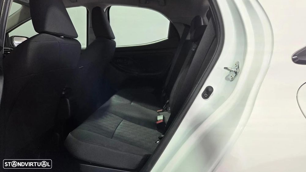 Toyota Yaris 1.5 HDF Comfort Plus - 15