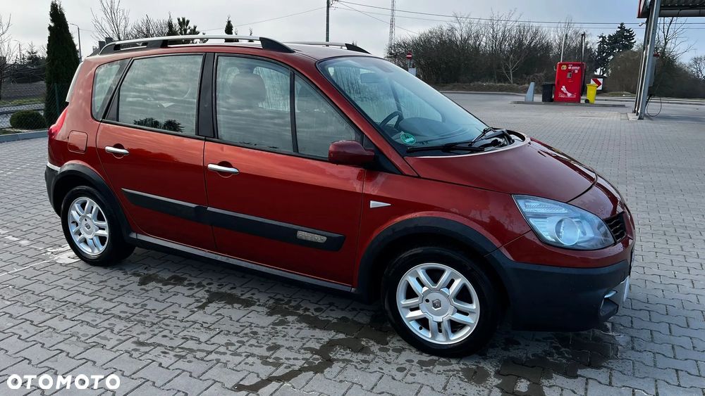 Renault Scenic 1.9 dCi FAP Conquest - 2