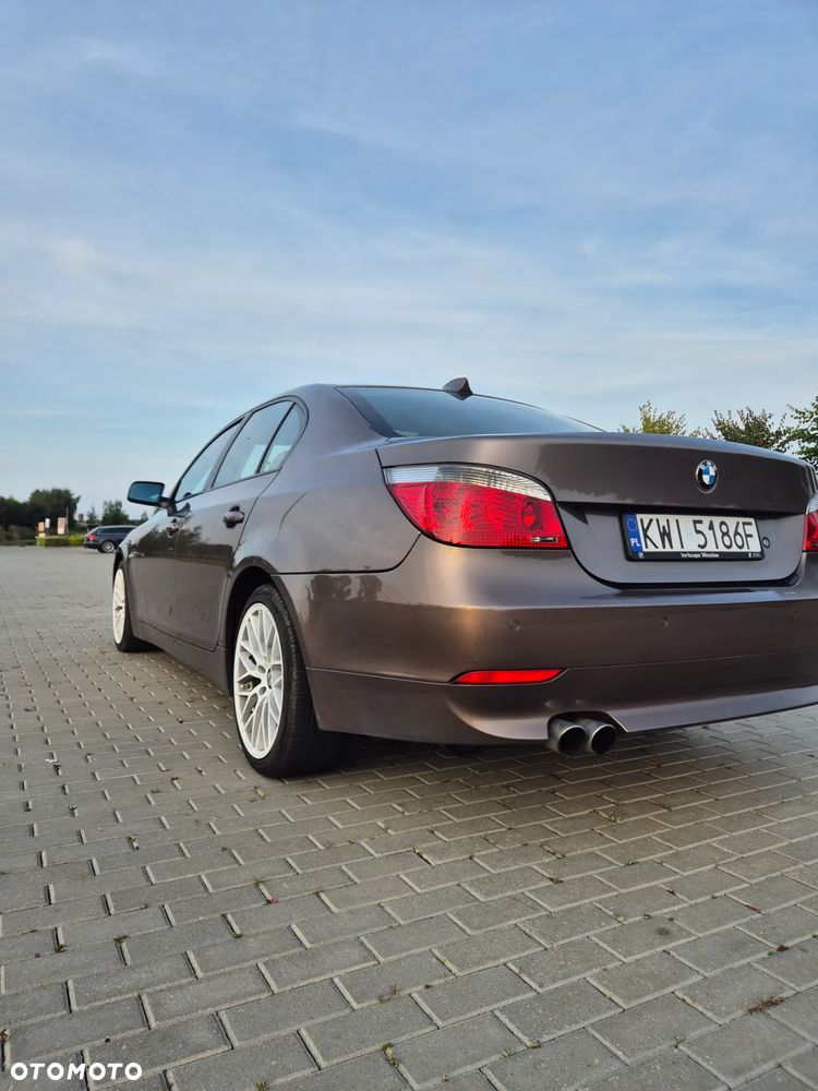 BMW Seria 5 545i - 7