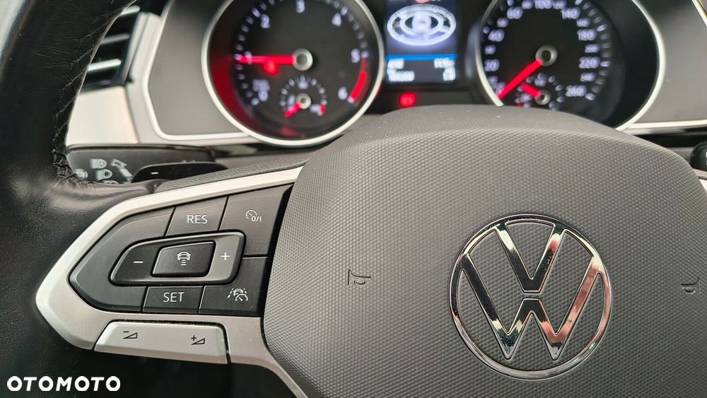 Volkswagen Passat Variant - 17