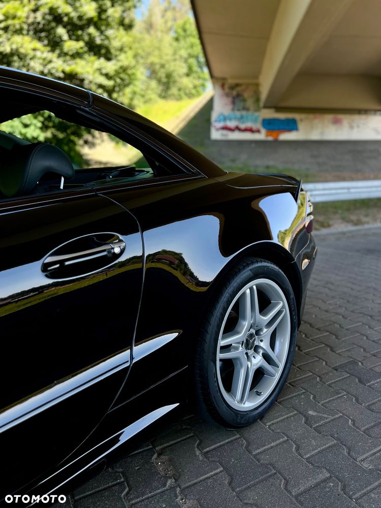 Mercedes-Benz SL 350 - 16