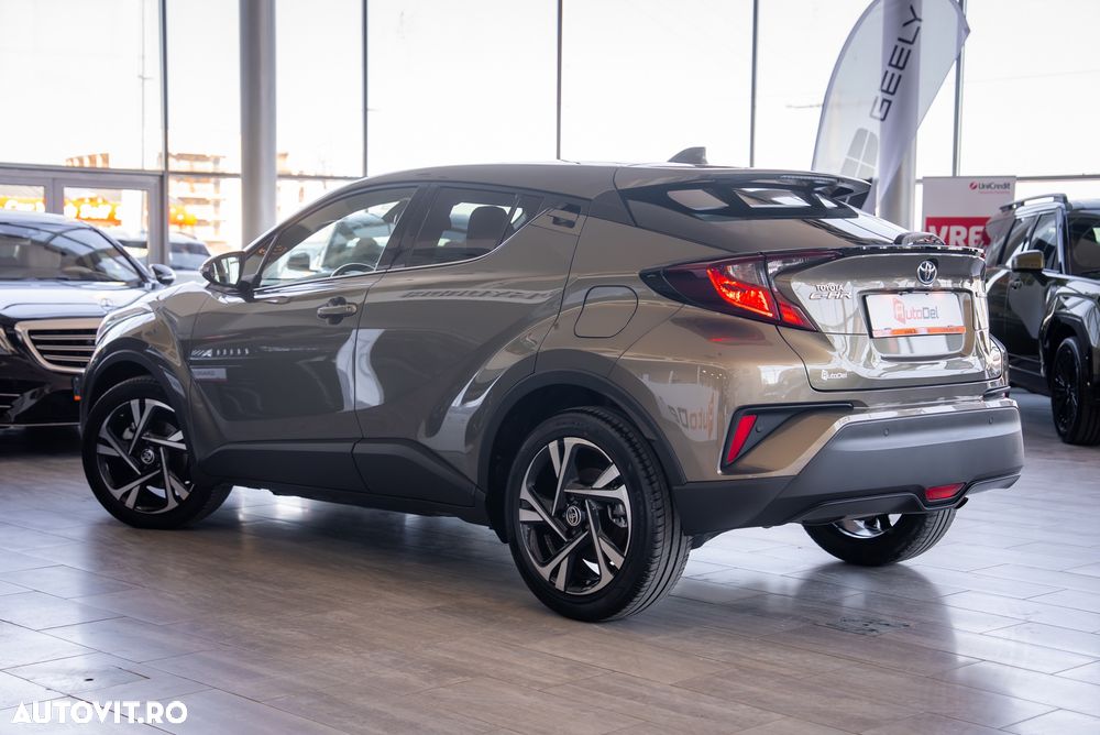 Toyota C-HR 1.8 HSD 4x2 CVT C-enter - 12