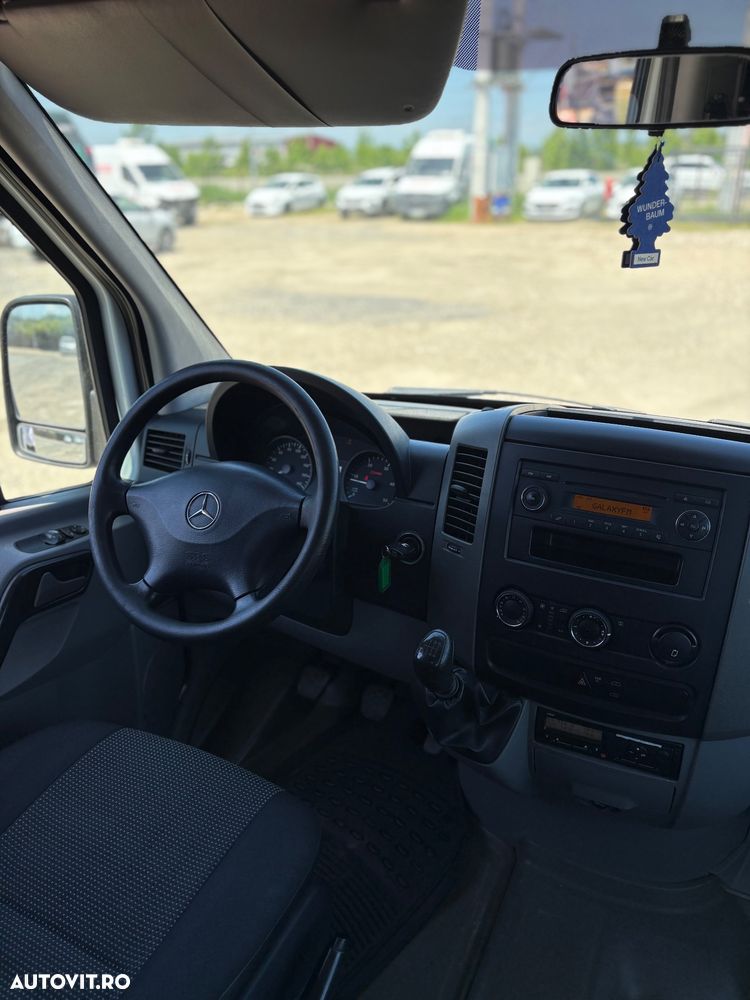 Mercedes-Benz Sprinter - 8