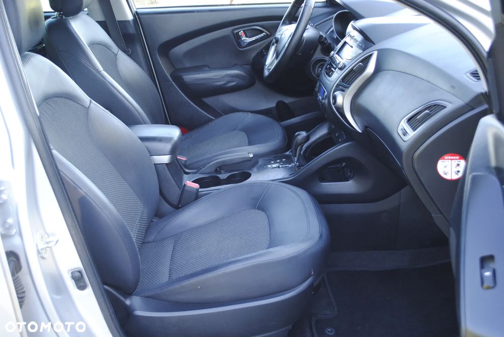 Hyundai ix35 2.0 4WD Automatik Style - 14
