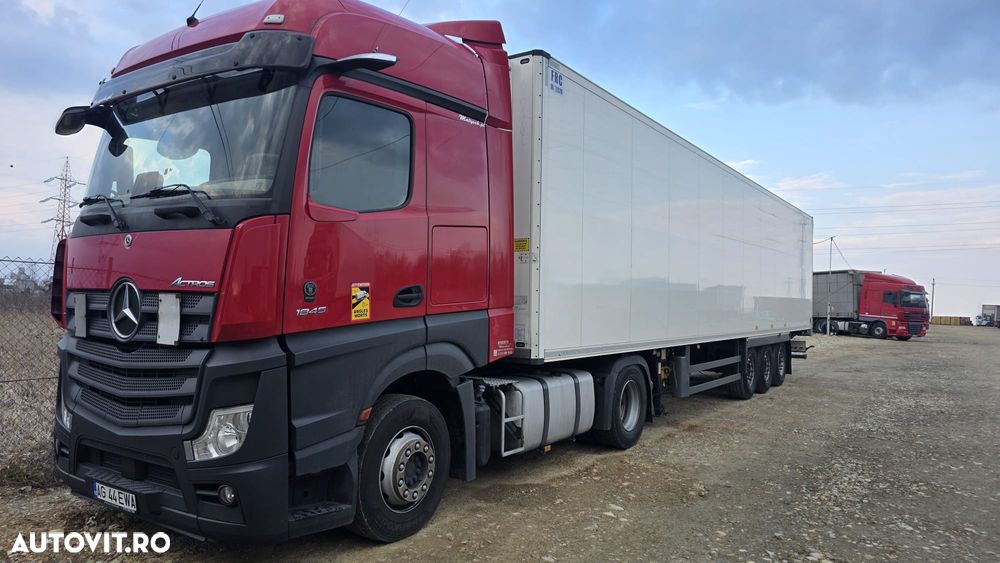 Mercedes-Benz ACTROS - 1