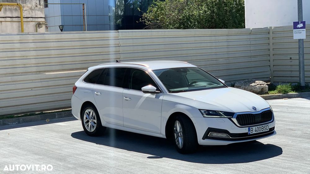 Skoda Octavia 2.0 TDI DSG Style - 23