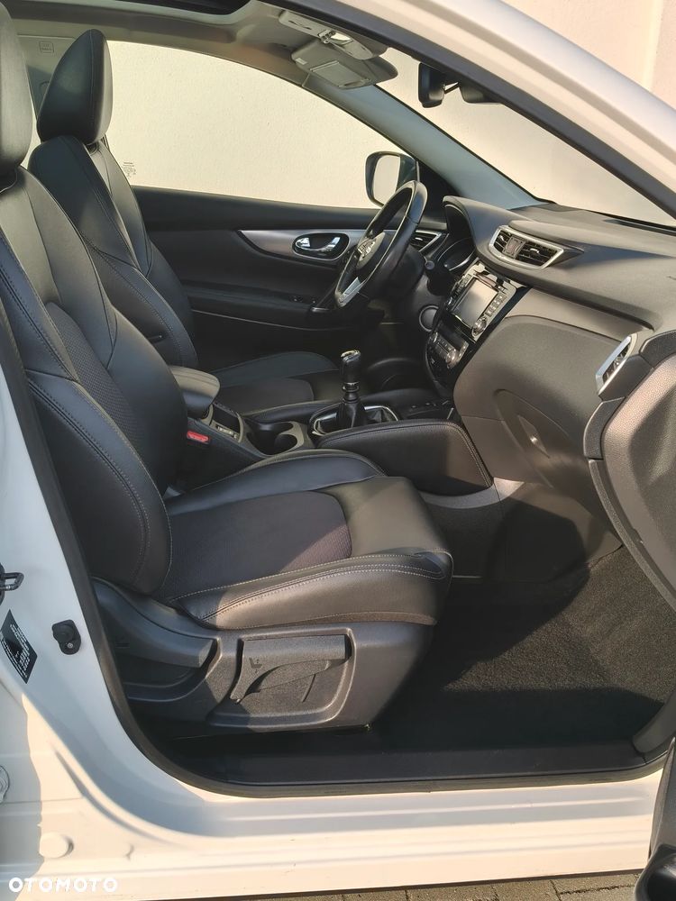 Nissan Qashqai 1.6 DCi Tekna+ - 7