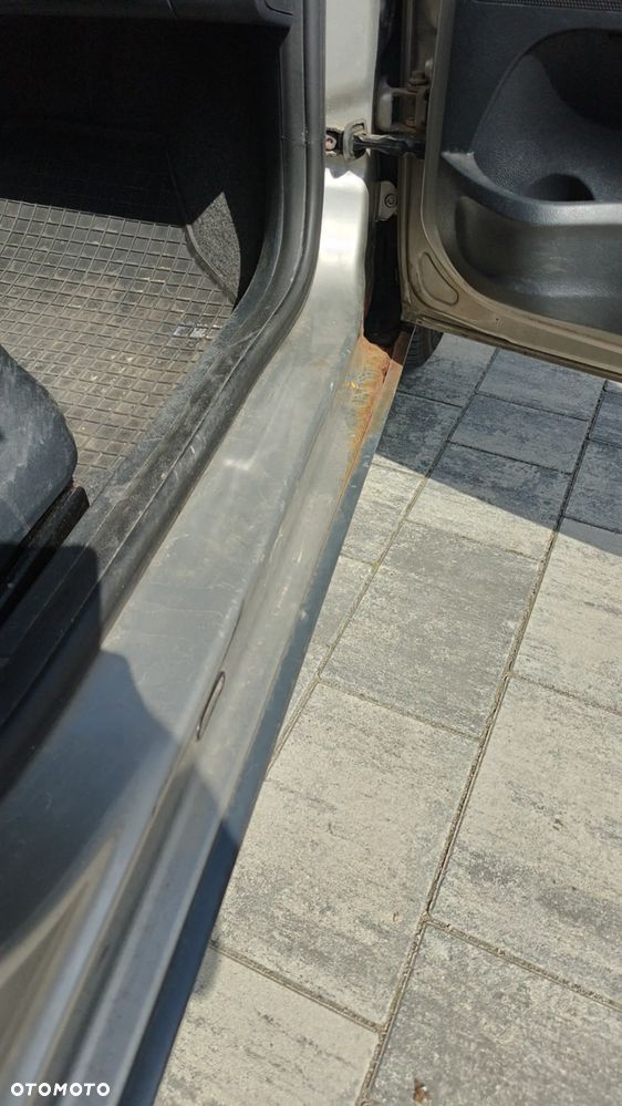 Skoda Roomster 1.9 TDI Scout - 6