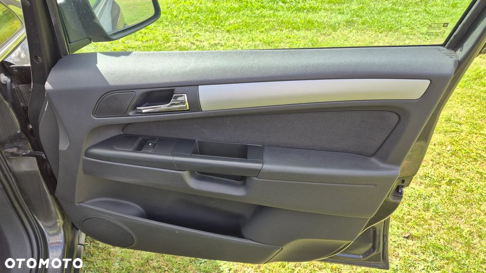 Opel Zafira 1.7 CDTI 111 - 32
