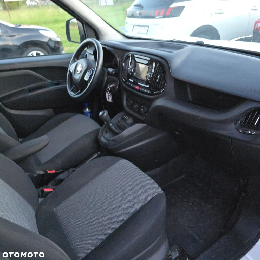 Fiat Doblo - 11