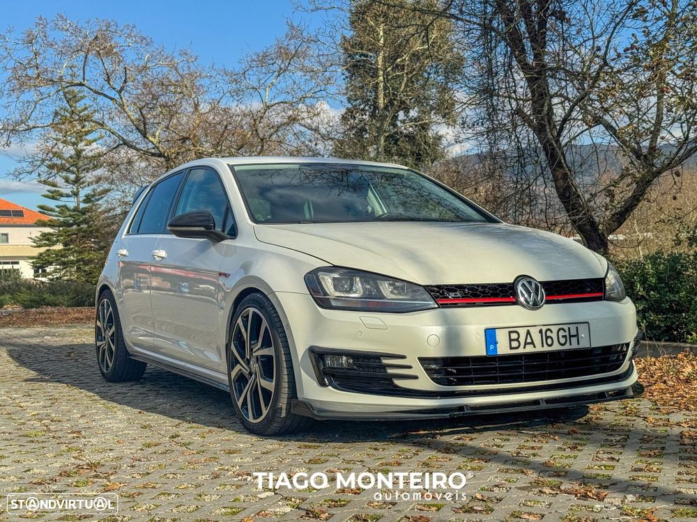 VW Golf 1.6 TDi BlueMotion Trendline - 27