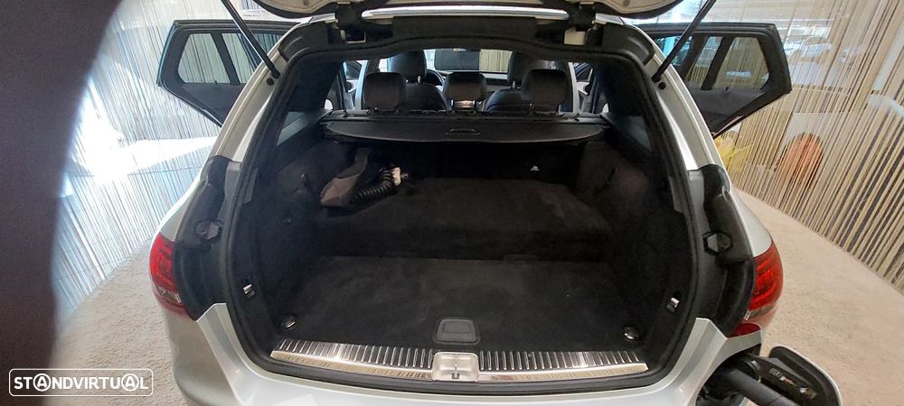 Mercedes-Benz C 300 de T 9G-TRONIC AMG Line - 17