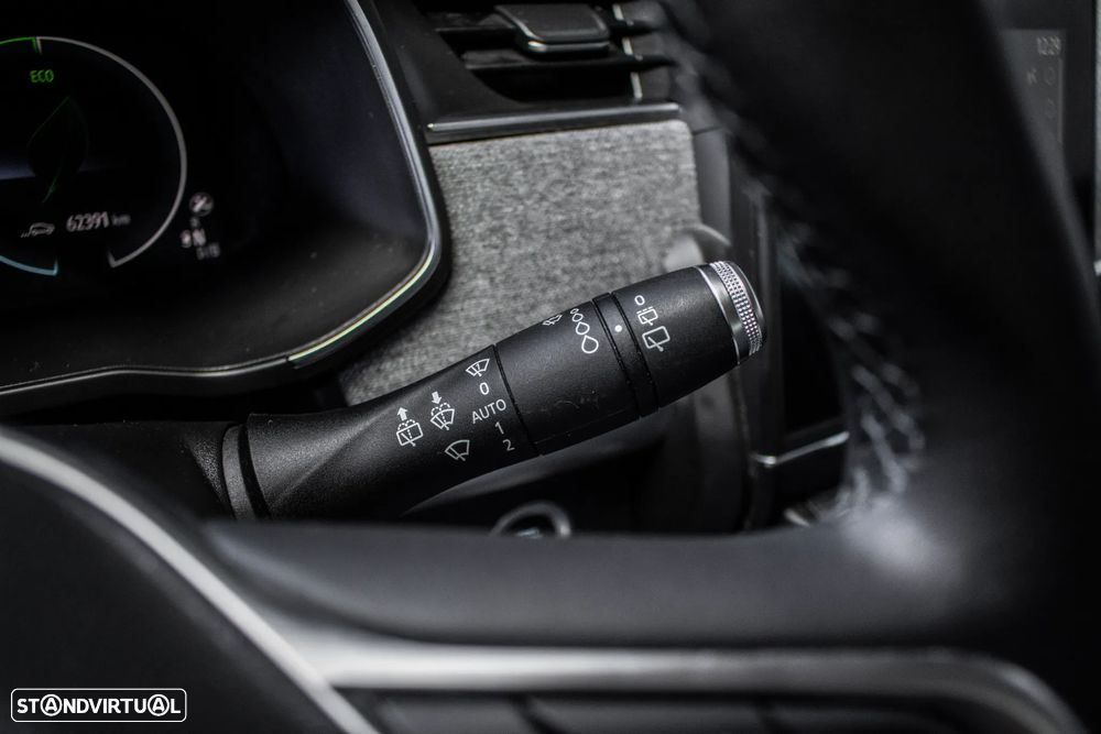 Renault Zoe (c/ Bateria) EV 50 110hp Equilibre - 16