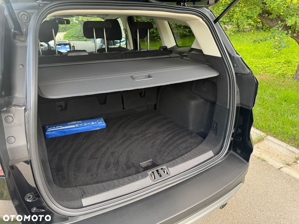 Ford Kuga 1.5 EcoBoost 2x4 Titanium - 15