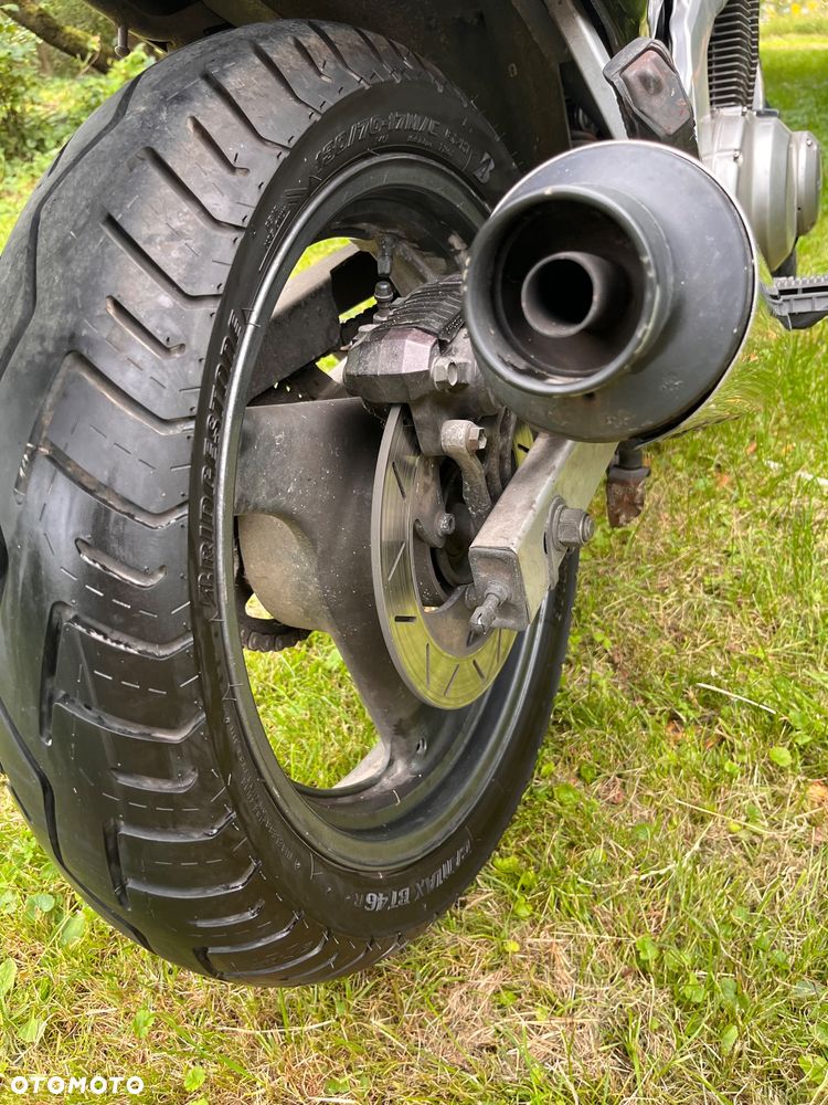 Suzuki GS - 11