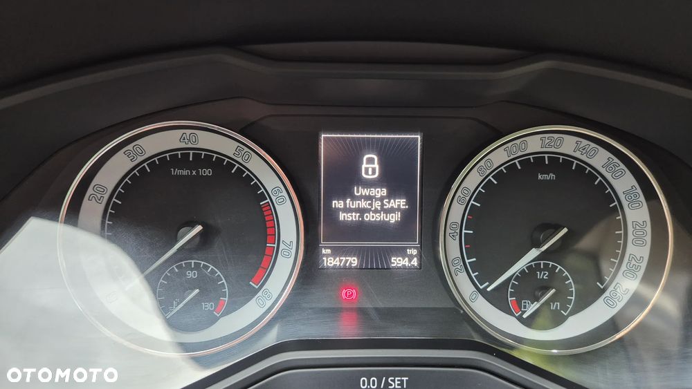 Skoda Superb 2.0 TSI 4x4 L&K DSG - 17