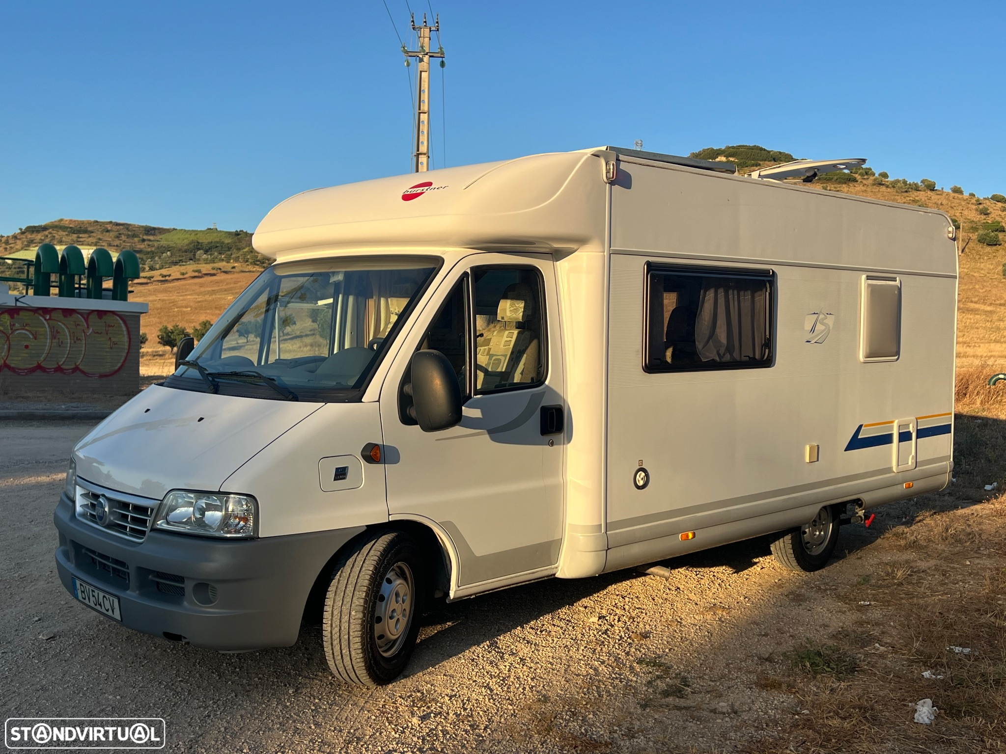 Burstner T-Modelo 2.8 - 18