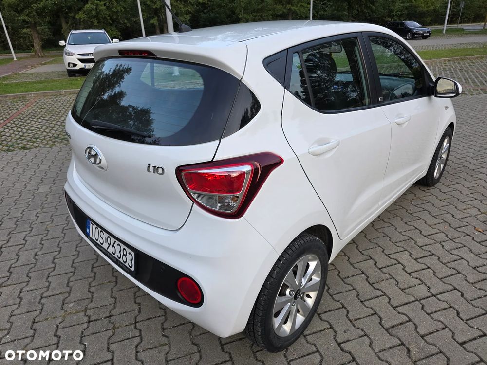 Hyundai i10 1.0 BlueDrive Go - 19