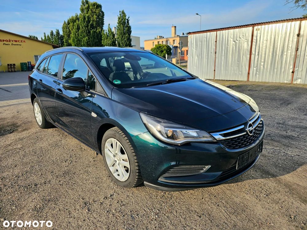 Opel Astra - 1