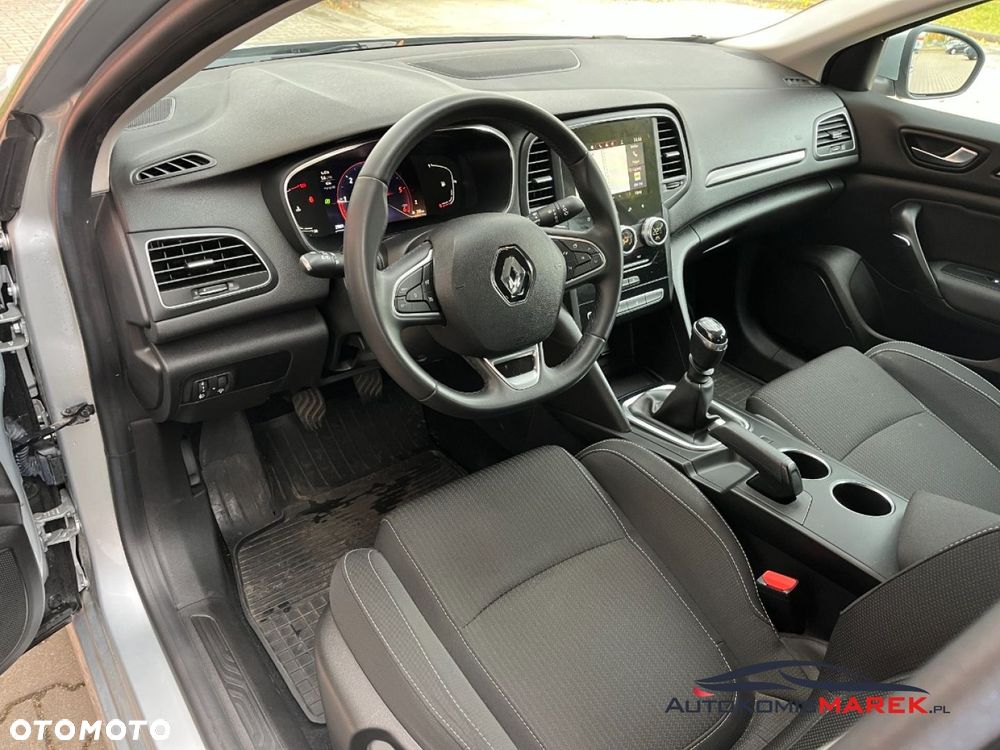 Renault Megane 1.5 Blue dCi Intens - 8