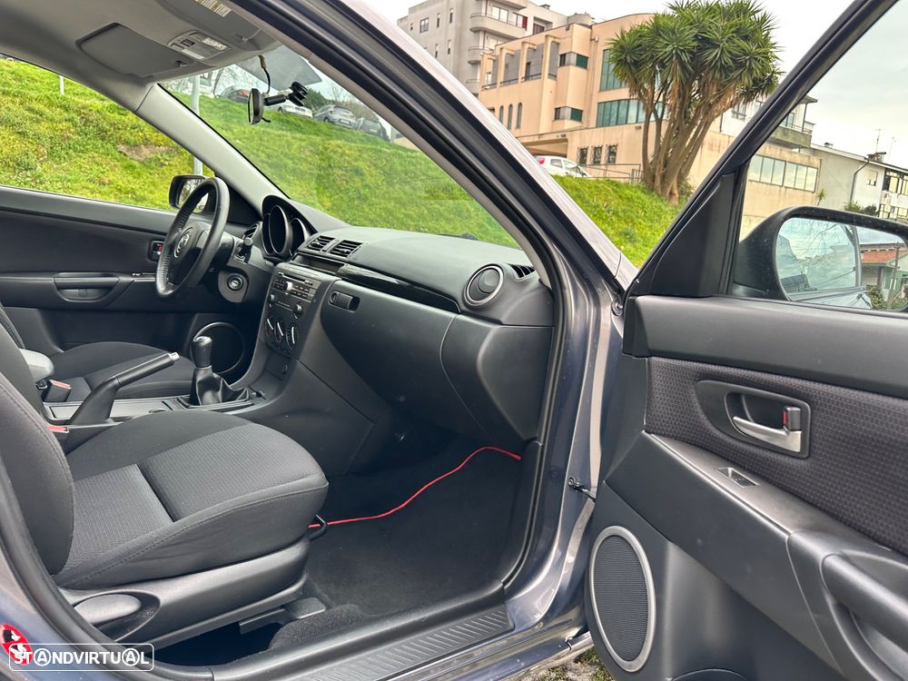 Mazda 3 Hatchback MZR 1.4 Comfort - 33