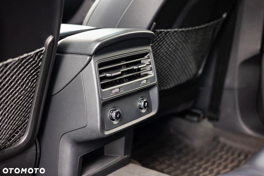 Audi Q8 50 TDI mHEV Quattro Tiptronic - 29