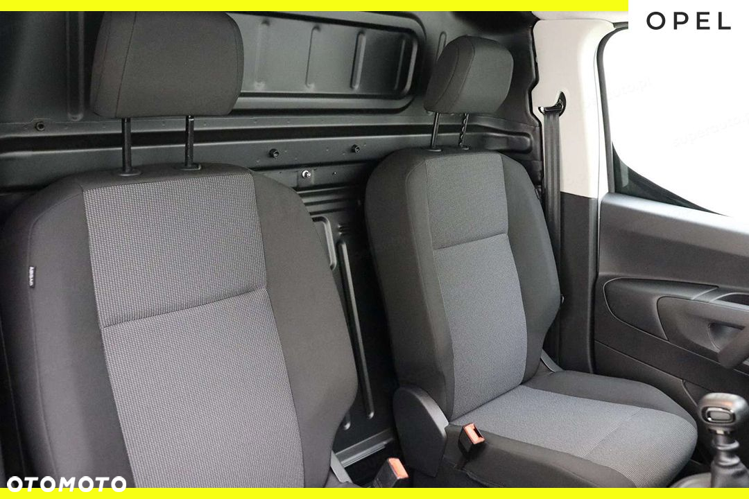 Opel Combo Van Cargo L1H1 1.2 110KM - 11
