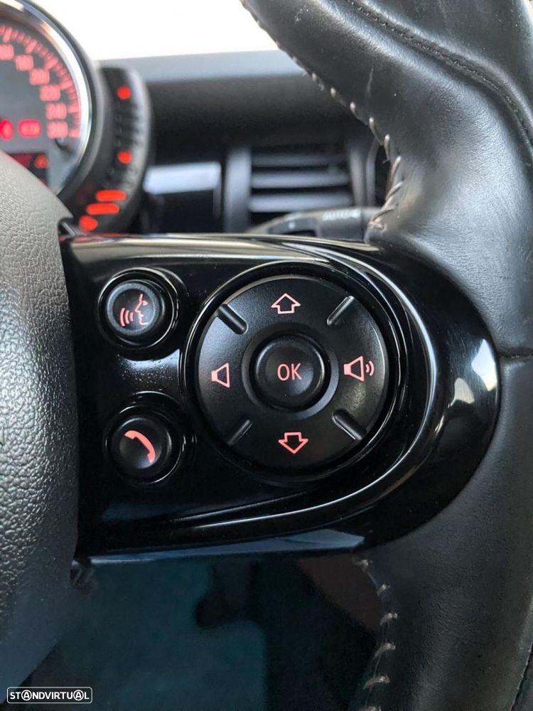 MINI 5 Portas Cooper SD - 18