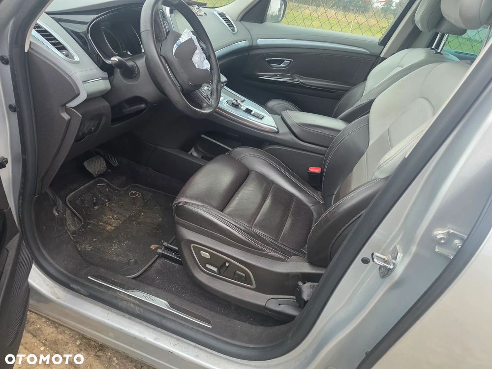 Renault Espace 1.6 TCE Initiale Paris EDC 7os - 17