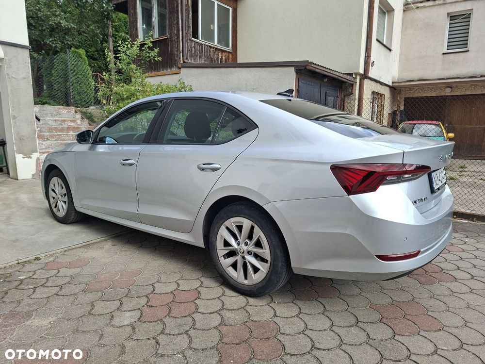 Skoda Octavia 2.0 TDI Style DSG - 8