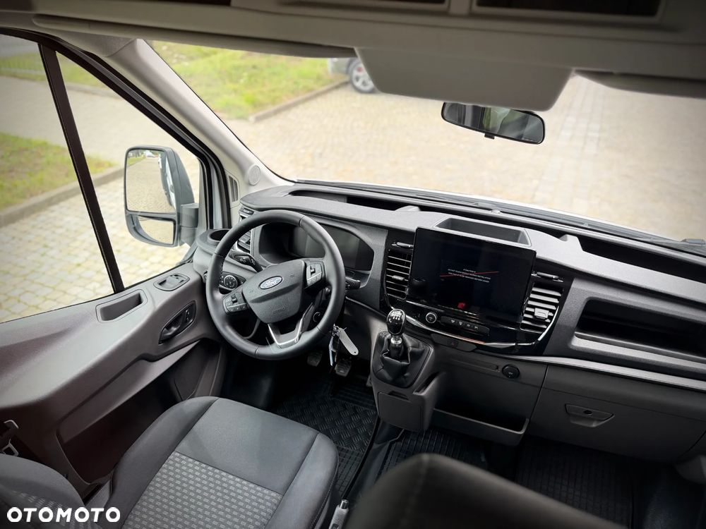 Ford Transit - 23
