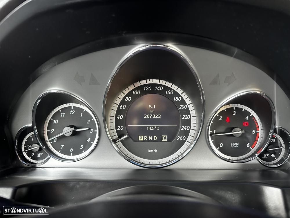 Mercedes-Benz E 250 CDi BlueEfficiency Auto - 24