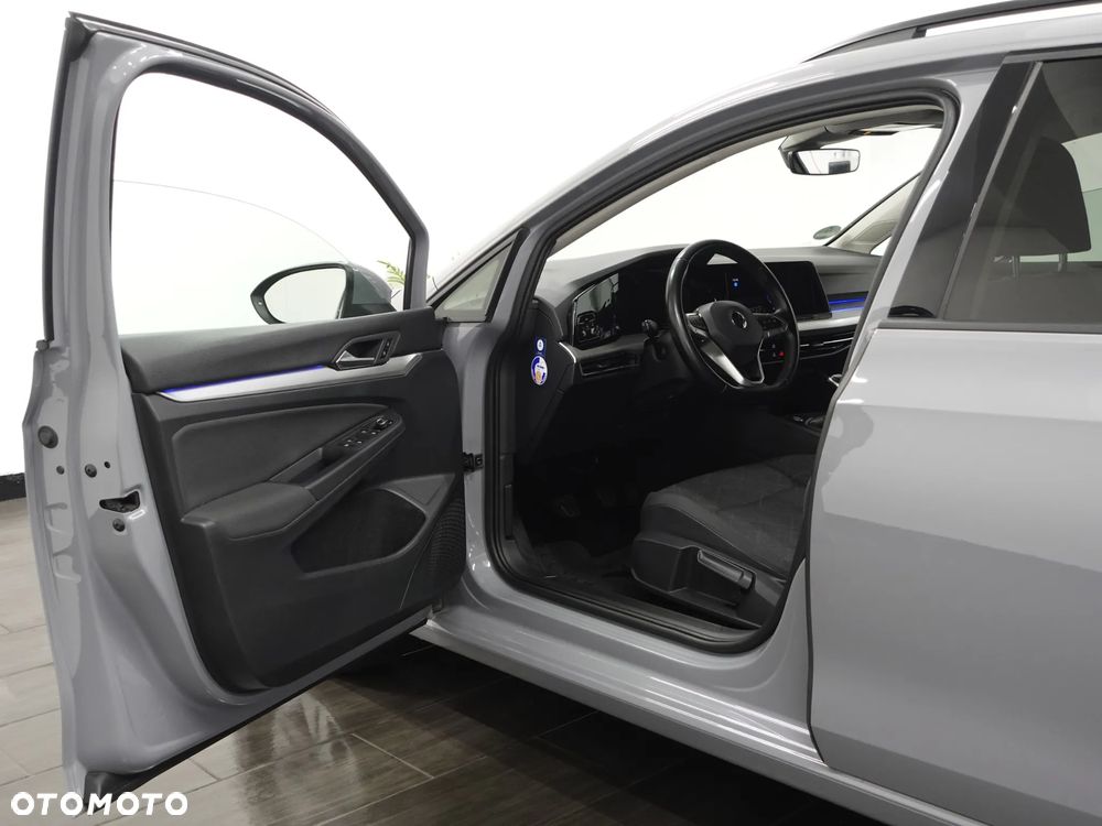 Volkswagen Golf 2.0 TDI SCR Life - 16