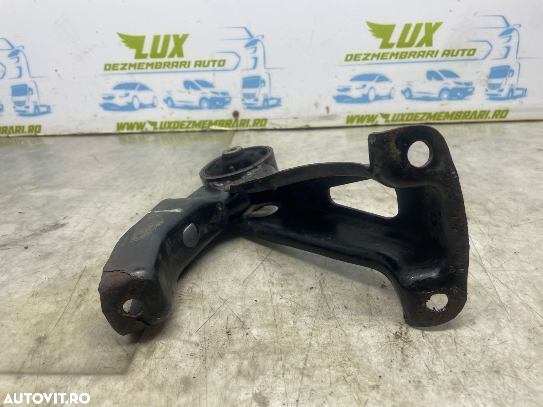Suport motor  1.8 di-d 4N13 Mitsubishi ASX 1 [2010 - 2012] 1.8 di-d 4 - 1