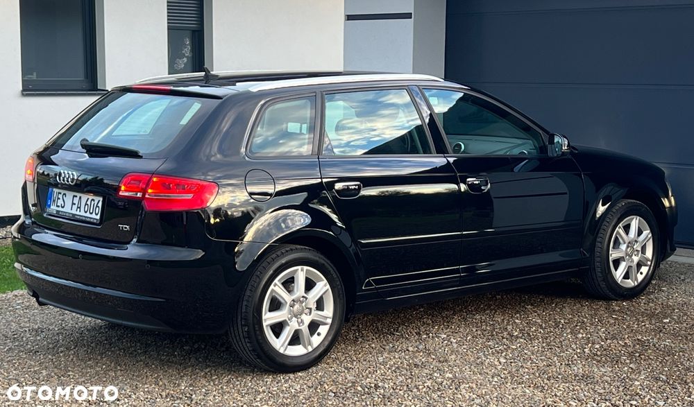 Audi A3 Sportback 2.0 TDI DPF S line Sportpaket - 17