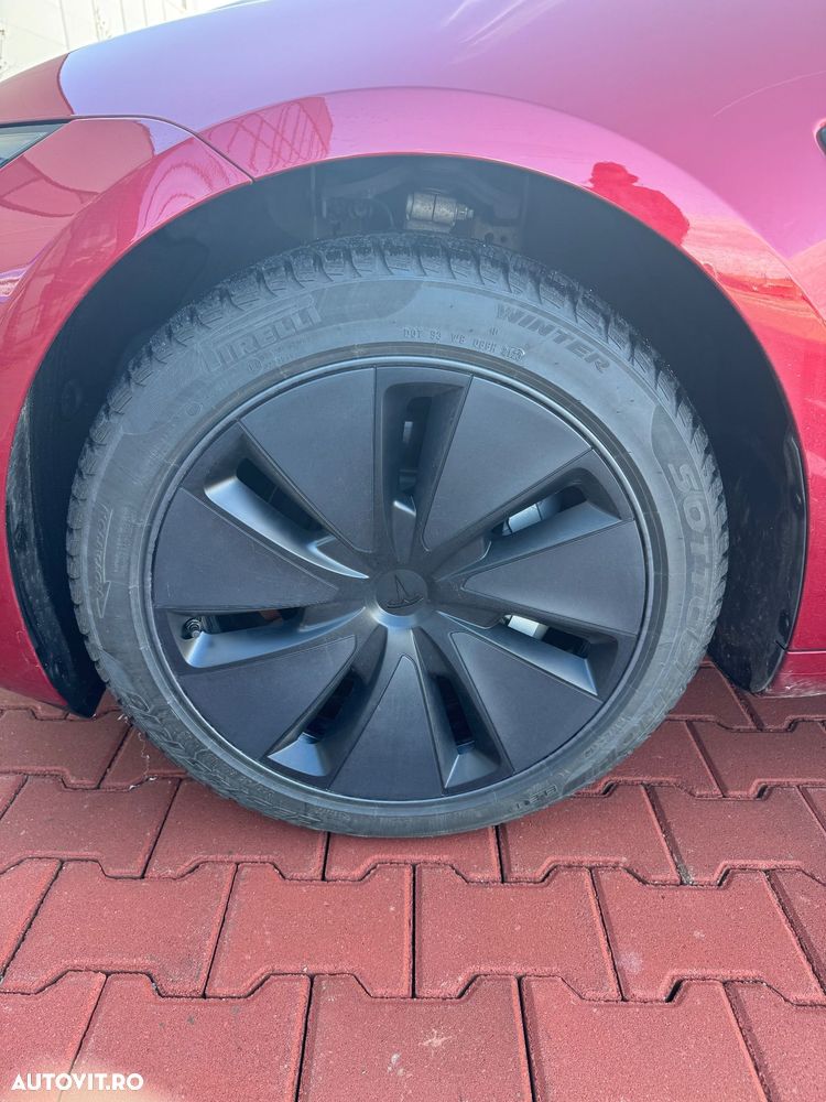 Tesla Model 3 Long Range - 10