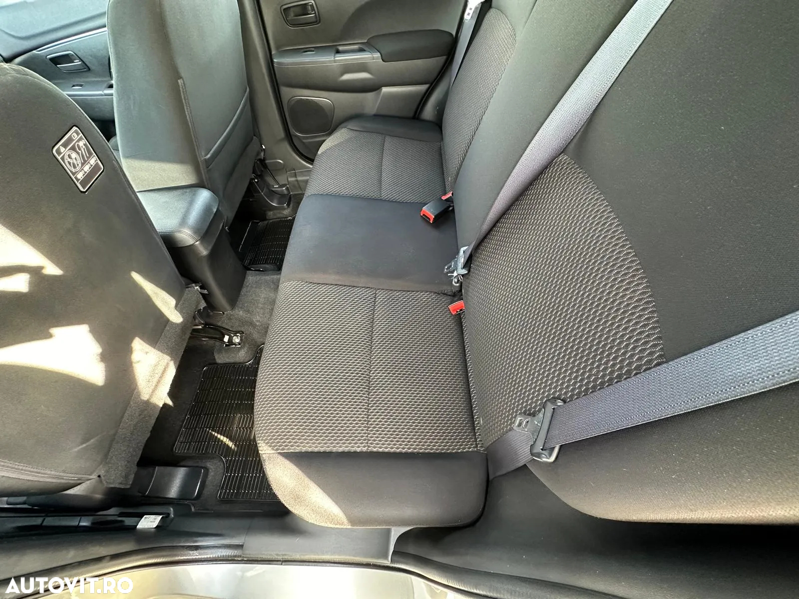 Mitsubishi ASX 1.6 Litre 2WD MIVEC Inform - 15