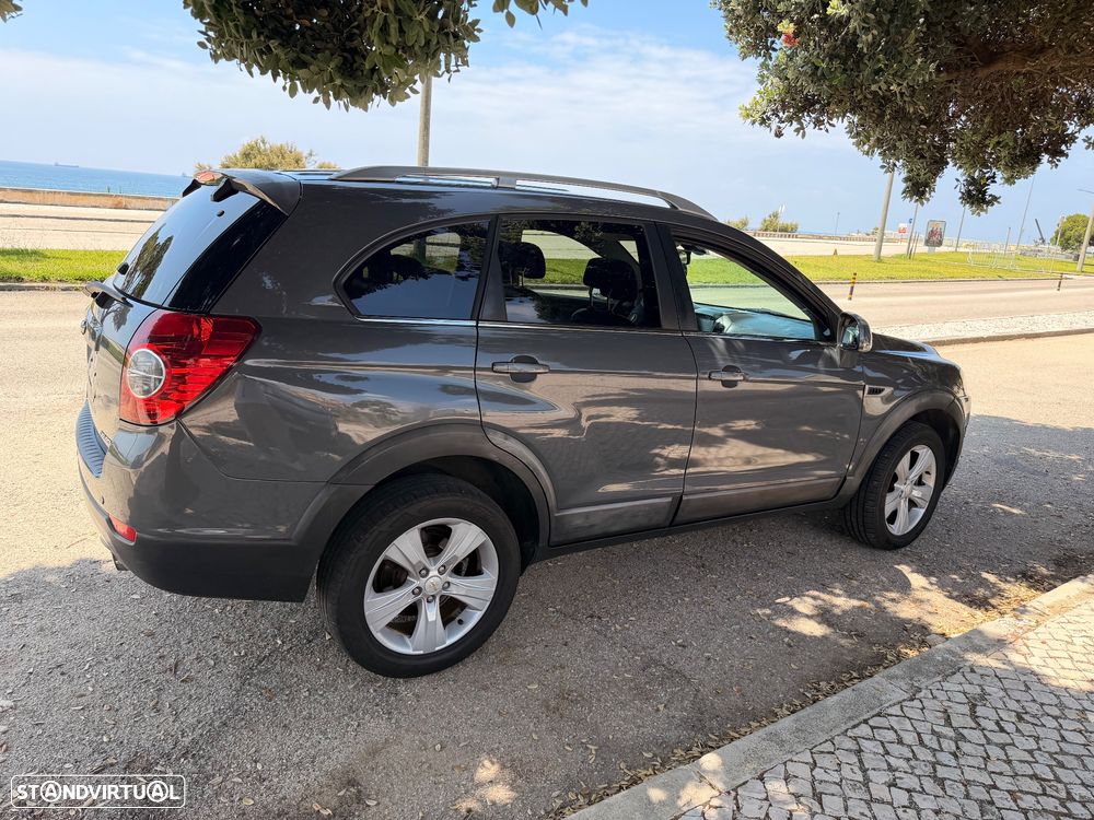 Chevrolet Captiva 2.2 VCDi Seven Xtreme 7L - 36
