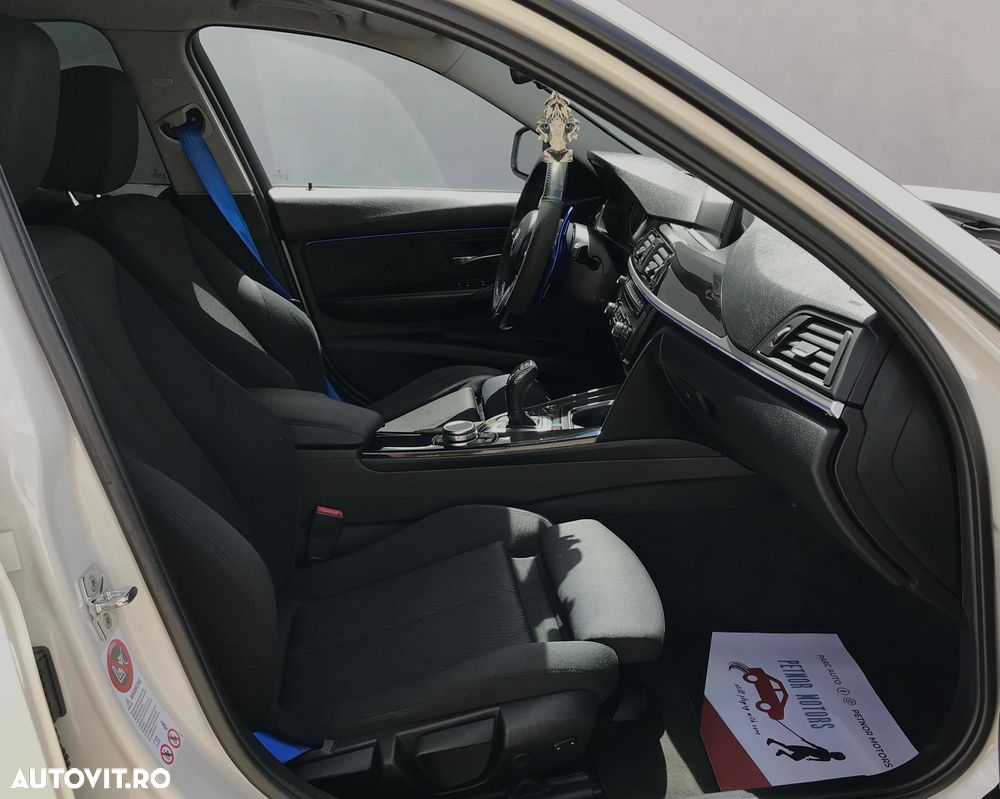 BMW Seria 3 - 16