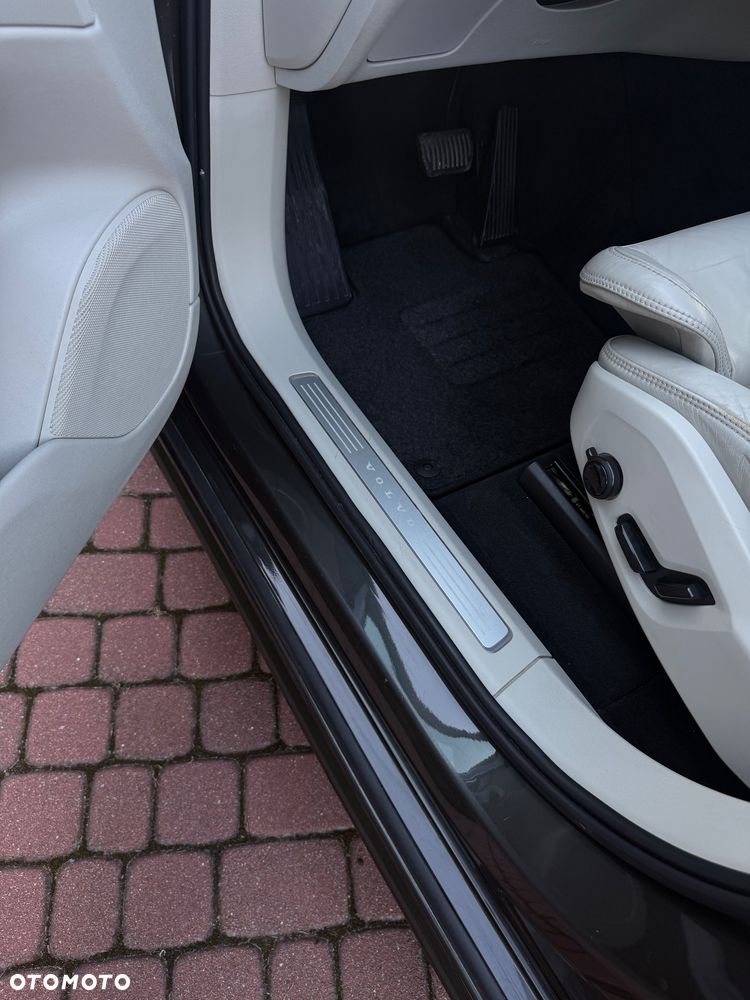 Volvo XC 90 T6 AWD Momentum 7os - 15
