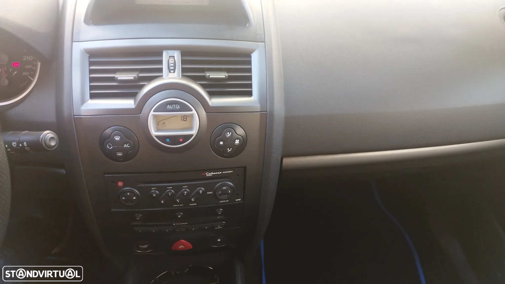 Renault Mégane 1.5 dCi Dynamique S - 20