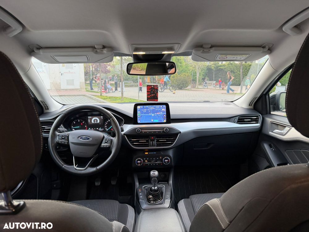 Ford Focus 1.5 EcoBlue Titanium Business - 10