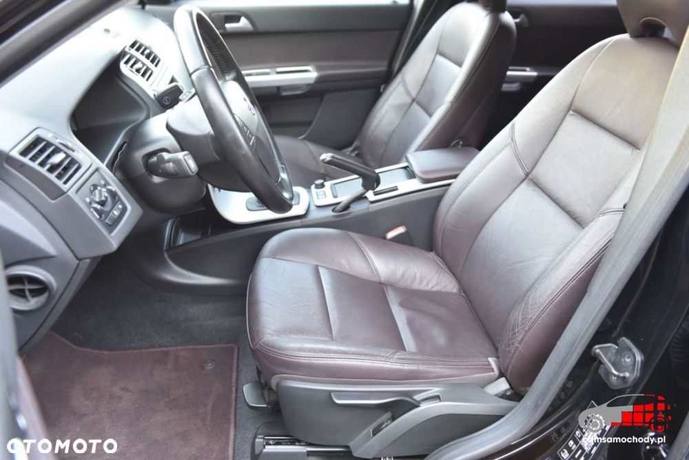 Volvo V50 - 17