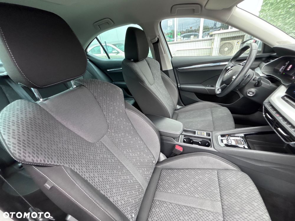 Skoda Octavia 2.0 TDI Style DSG - 19