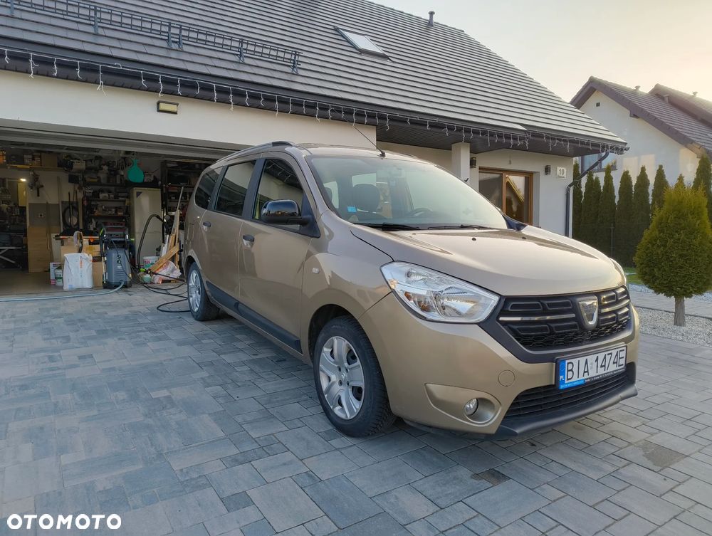 Dacia Lodgy 1.3 TCe Laureate S&S - 3