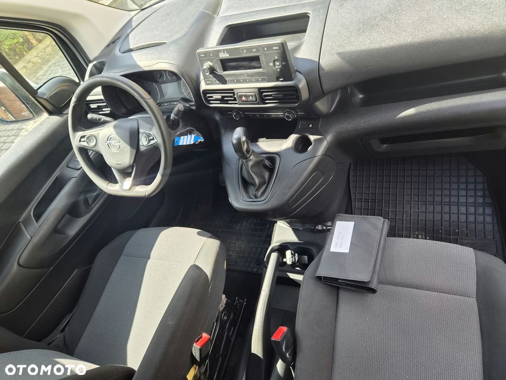 Opel Combo - 9