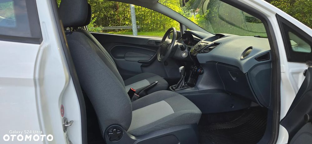 Ford Fiesta 1.25 Ambiente - 7