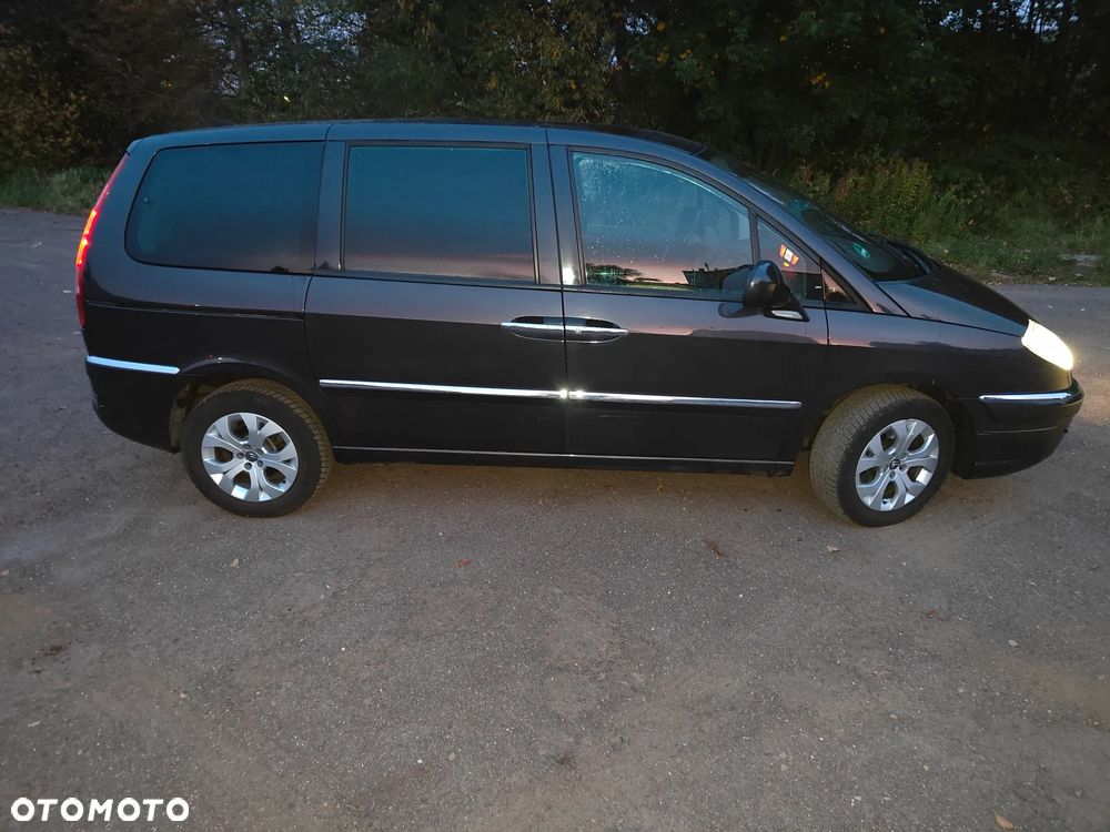 Citroën C8 HDi 165 Exclusive - 4