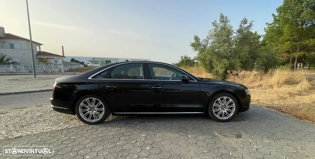 Audi A8 3.0 TDI V6 quattro Clean Diesel Exclusive - 8