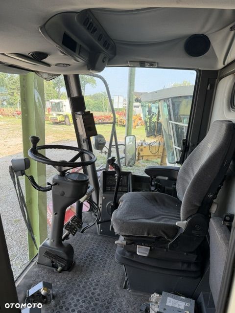 Claas MEDION 320 - 12